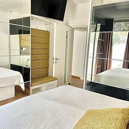 Hotel Azur Port - And Free Welness In Azur 5*